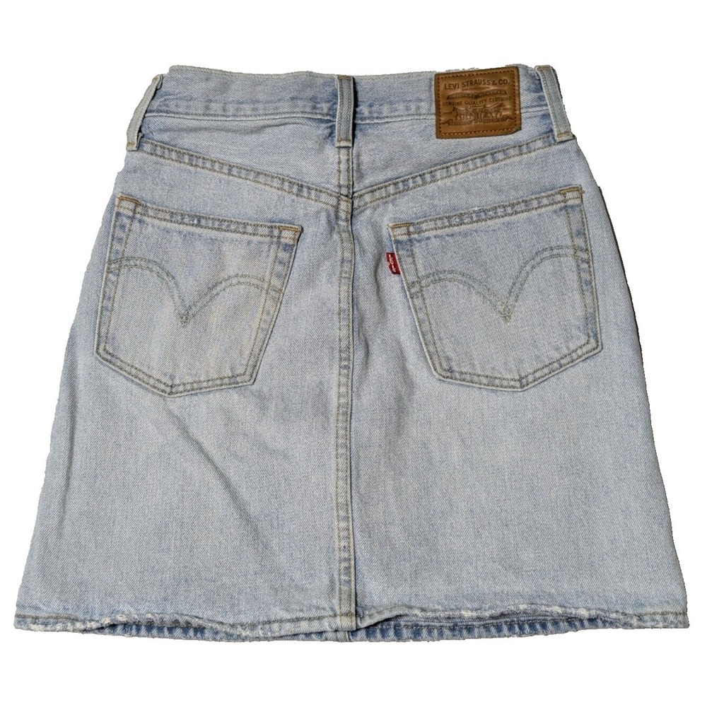 LEVIS PREMIUM Women Size 24‎ Button Fly Denim Light Wash Blue Jean Skirt